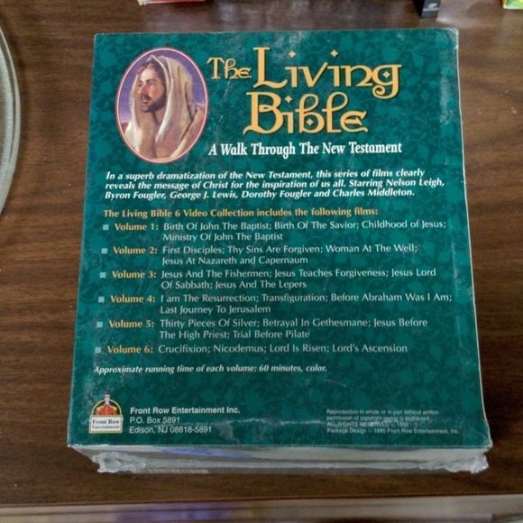 8 for $20 The Living Bible: A Walk-Through the New Testament VHS Collection - Picture 3 of 3
